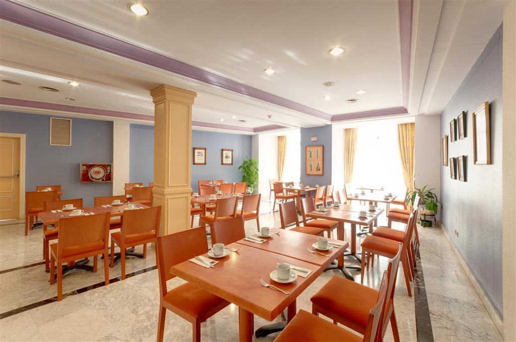 Azz Merida Medea Restaurant foto